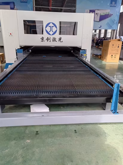 CNC Cutter High Speed Fiber Laser Cutting /CNC Fiber Laser Cutting Machine for Metal Sheet Cutting 4020 up to 4kw